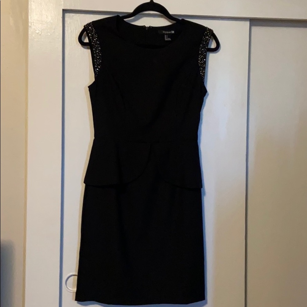 Black classy dress!